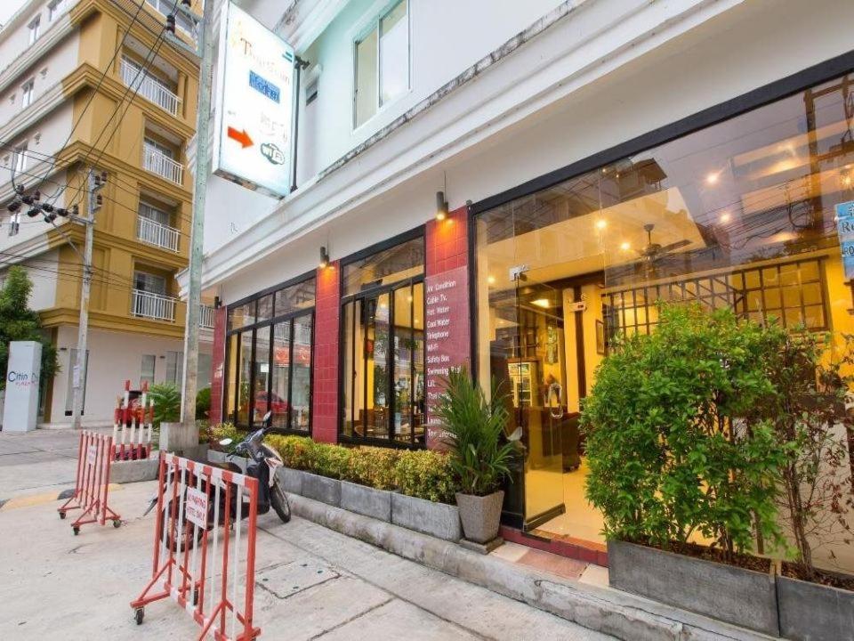 Patong Thai Siam מראה חיצוני תמונה